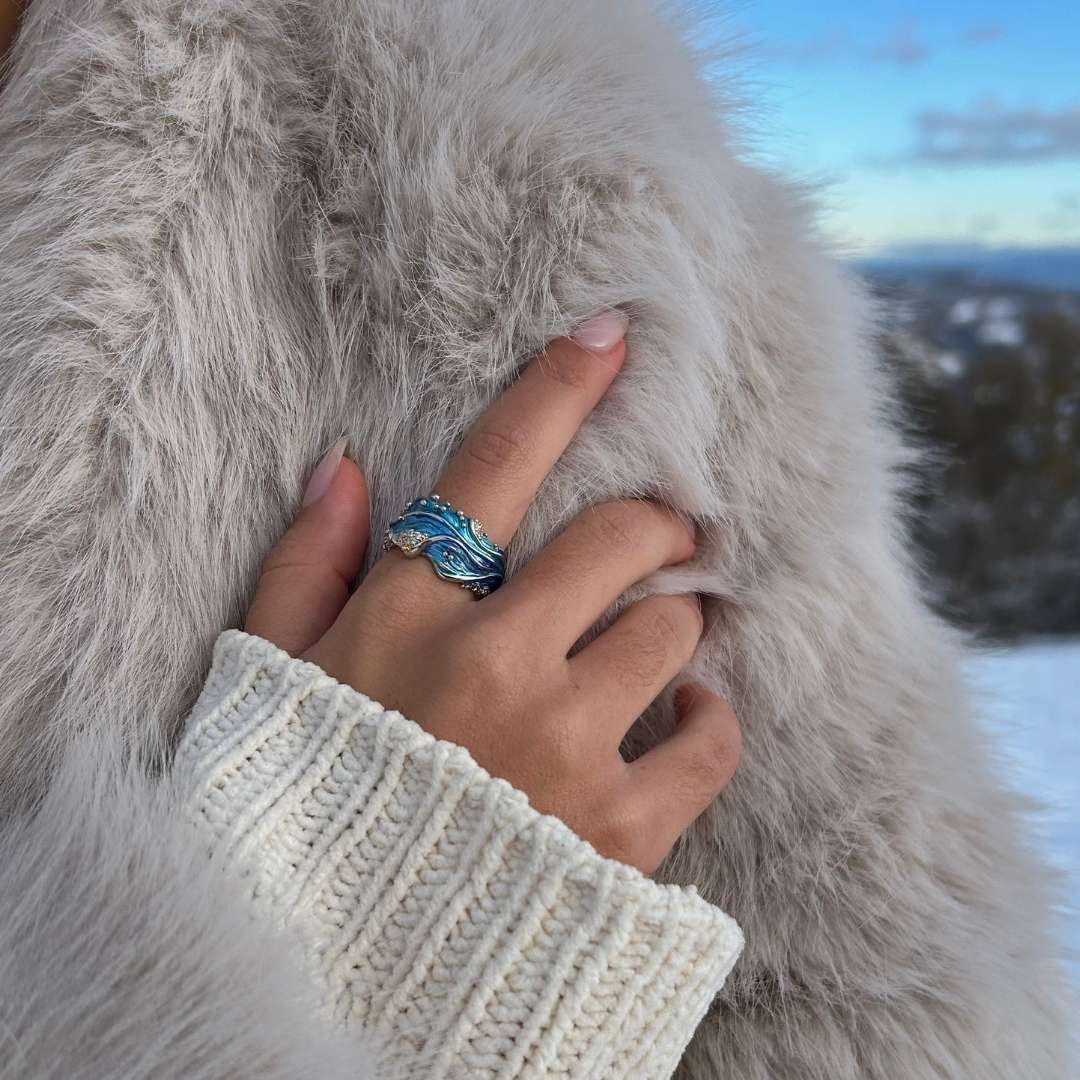 Miralys | Anello ondulato antico